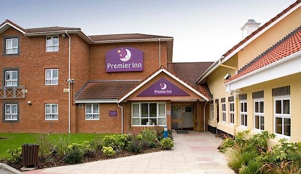 Premier Inn Вэлвин Гарден Сити Экстерьер фото